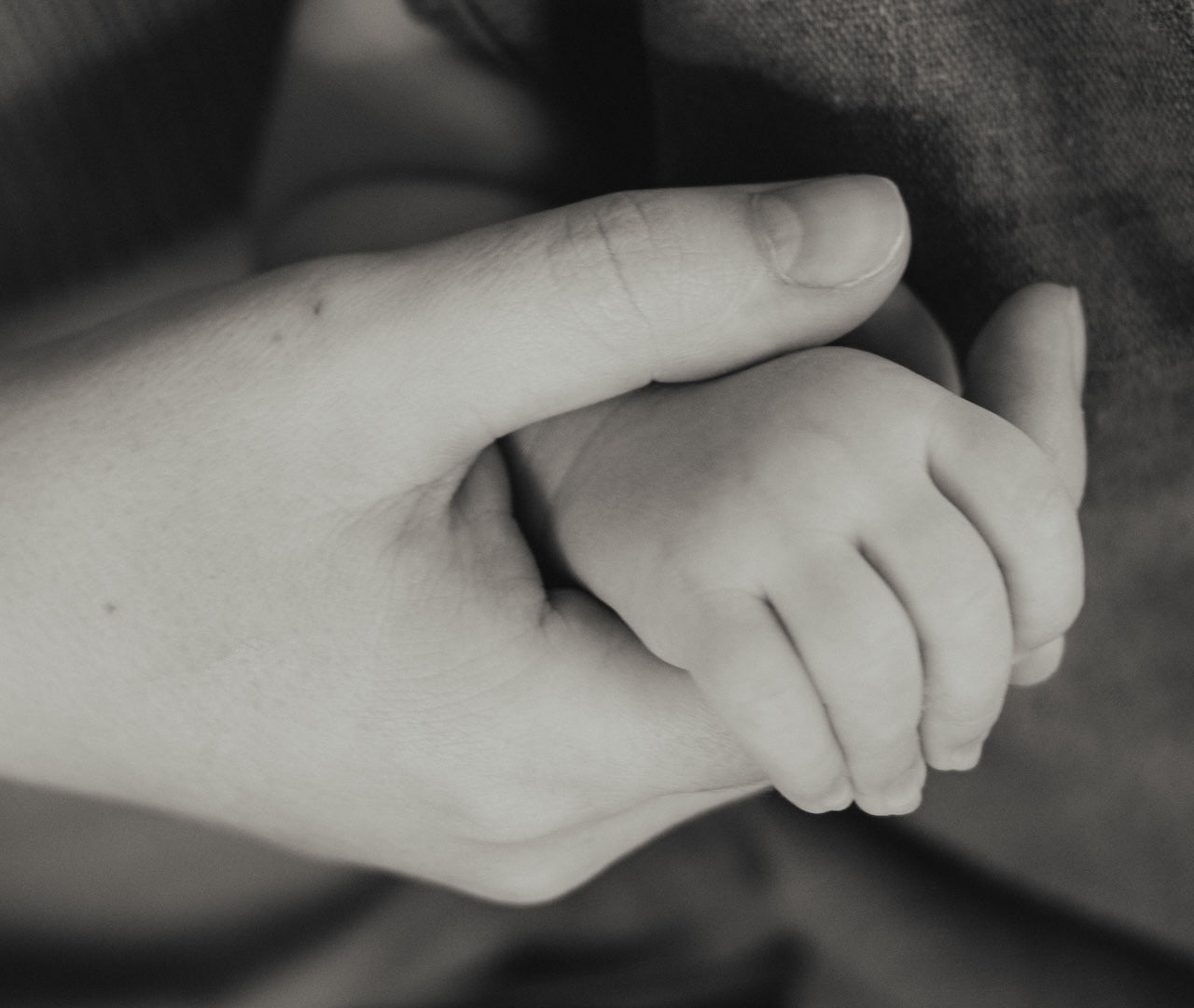 New mother's hands with brittle nails